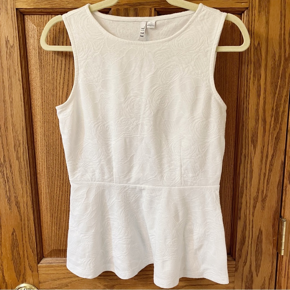 ELLE White Embroidered Floral Peplum Top Size XS - Picture 1 of 5